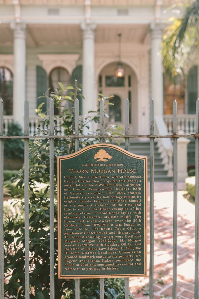 A Self-Guided New Orleans Garden District Walking Tour | Simply Wander #gardendistrict #neworleans