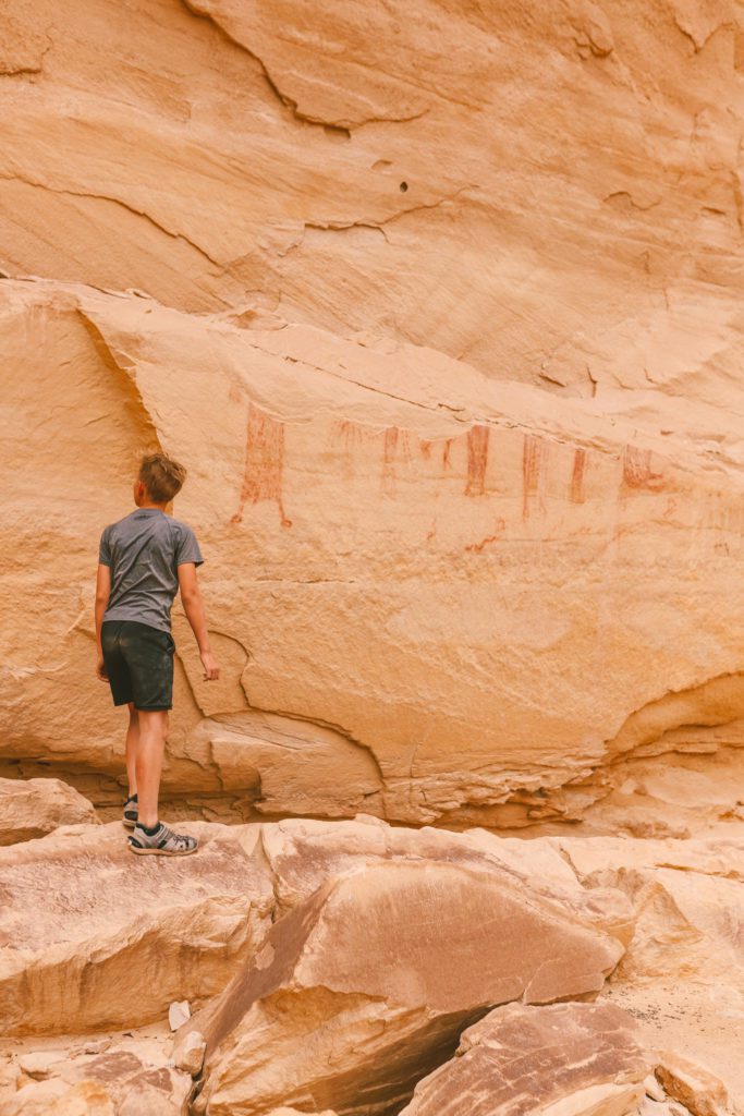 San Rafael Swell: Utah's Best Kept Secret | Pictograph Wall #simplywander #sanrafaelswell #utah