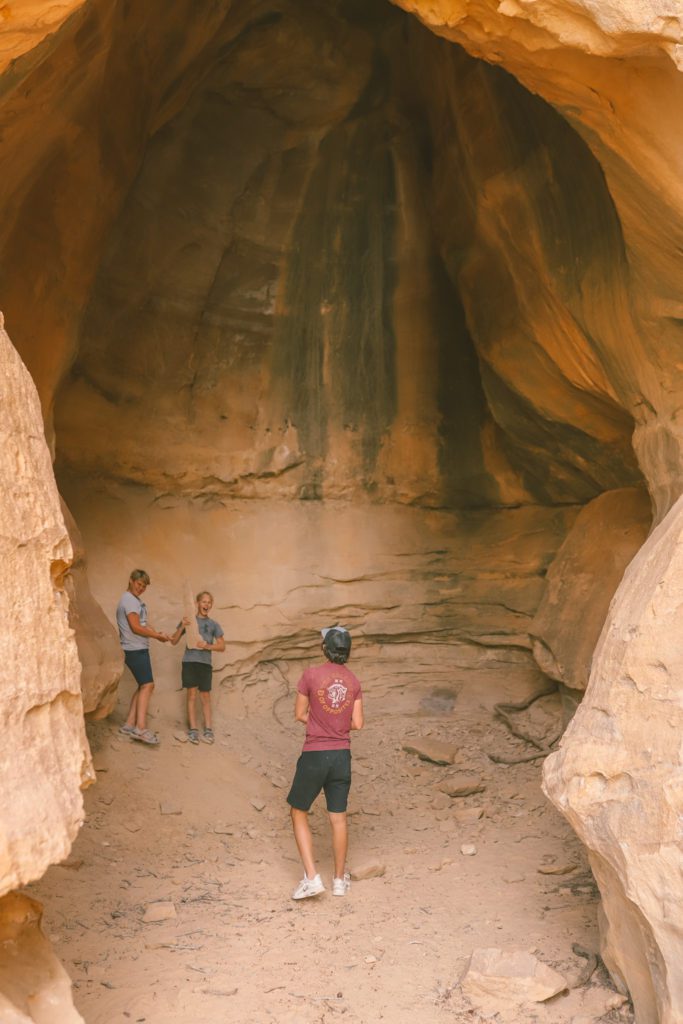 San Rafael Swell: Utah's Best Kept Secret | Icebox Foot Trail #simplywander #sanrafaelswell #utah
