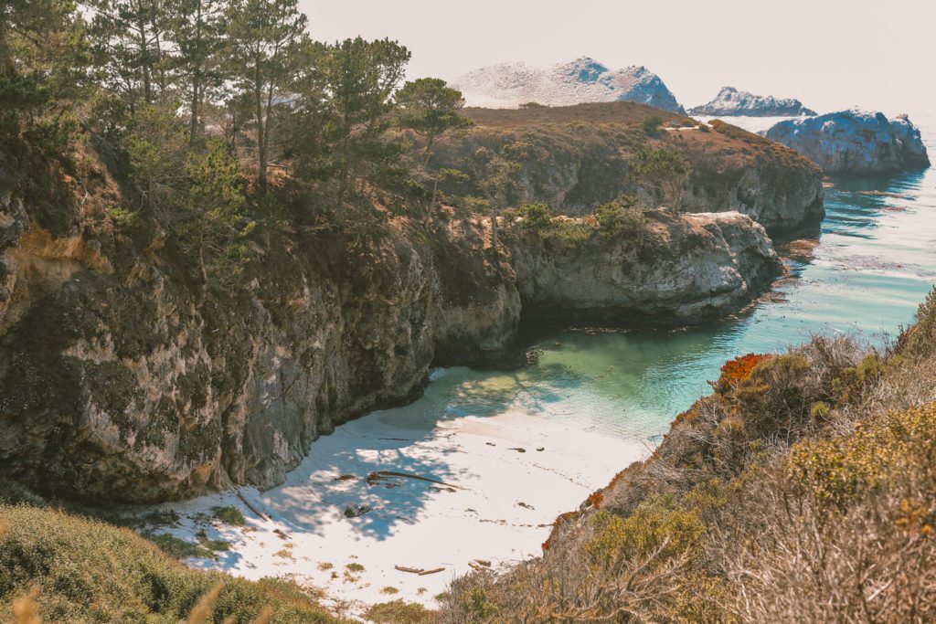 The Best Things to do in Carmel-by-the-Sea on a Girl's Weekend | Visit Point Lobos State Natural Reserve | China Cove #simplywander
