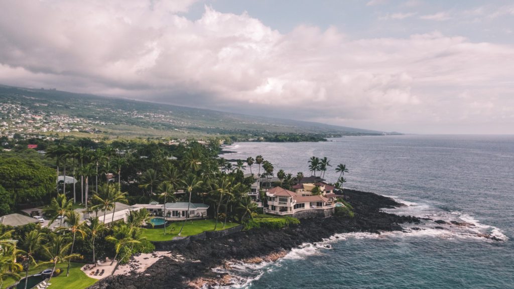 8 of the Best Things to do in Kona, Hawaii | Ali'i Saltwater Swimming Pool #simplywander