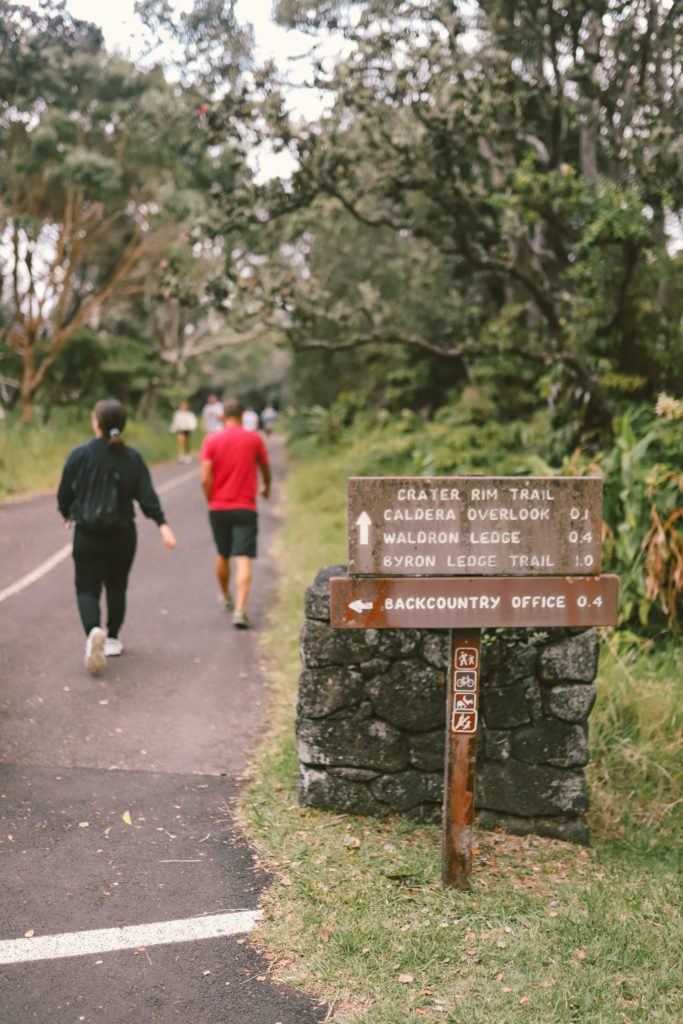 Best Things to do at Hawaii Volcanoes National Park | Waldron Ledge Overlook #simplywander #volcanoesnationalpark #hawaii