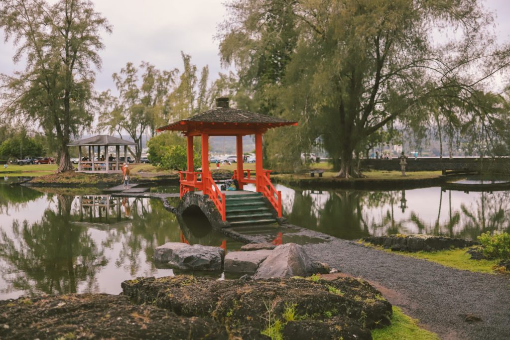 8 of the Best Things to do in Hilo, Hawaii | Queen Lili'uokalani Gardens simplywander