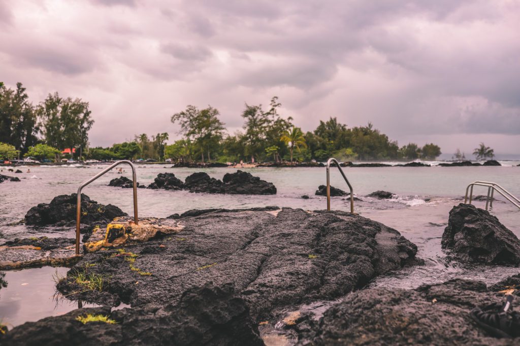 Best Things to do on the Big Island in One Week | Carlsmith Beach Park #simplywander