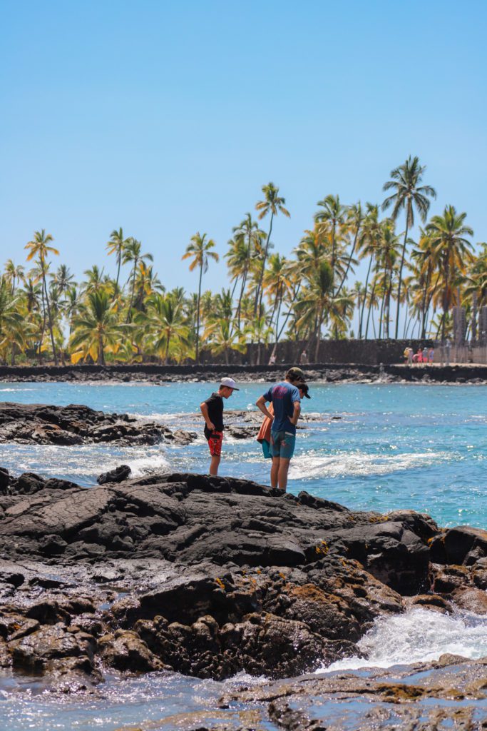Best Things to do on the Big Island in One Week | 
Two-Steps Beach #simplywander