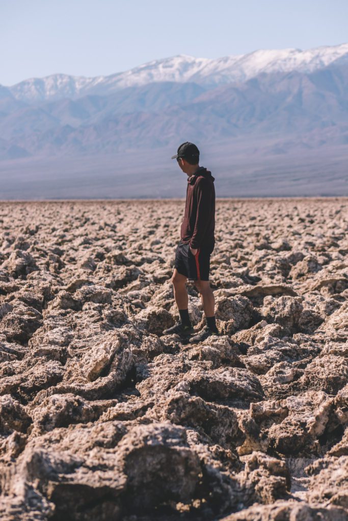 12 Unforgettable Things to Do at Death Valley National Park | Visit Devil's Golf Course #simplywander