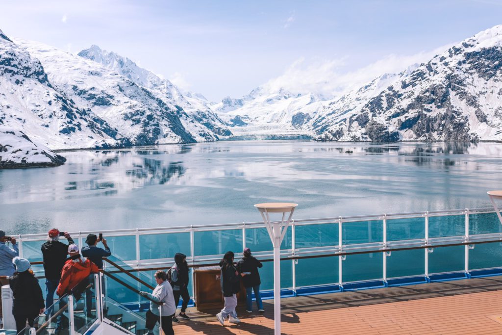 What to Expect on a Royal Princess Alaska Cruise | Glacier Bay National Park #simplywander