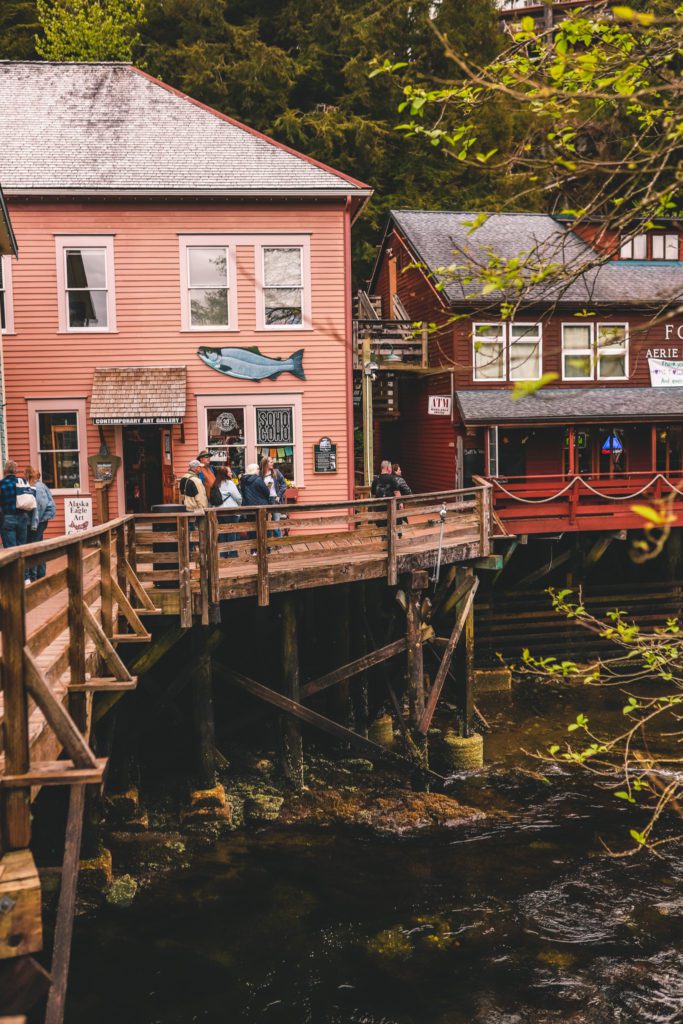 Most Epic Alaska Cruise Excursions | Best Excursions in Ketchikan | Creek Street #simplywander
