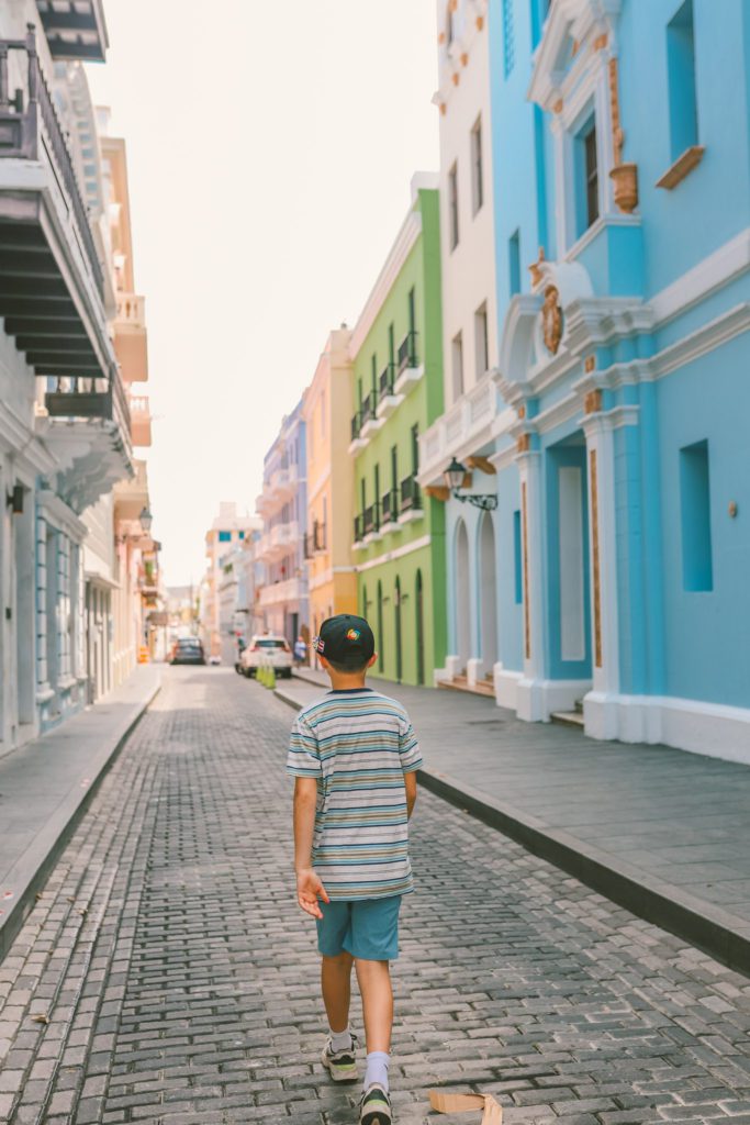 12 Things to do in Old San Juan Puerto Rico | Calle de la Luna the prettiest street in Old San Juan #simplywander