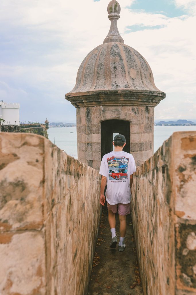 12 Things to do in Old San Juan Puerto Rico | Tour Castilla San Felipe del Morro #simplywander