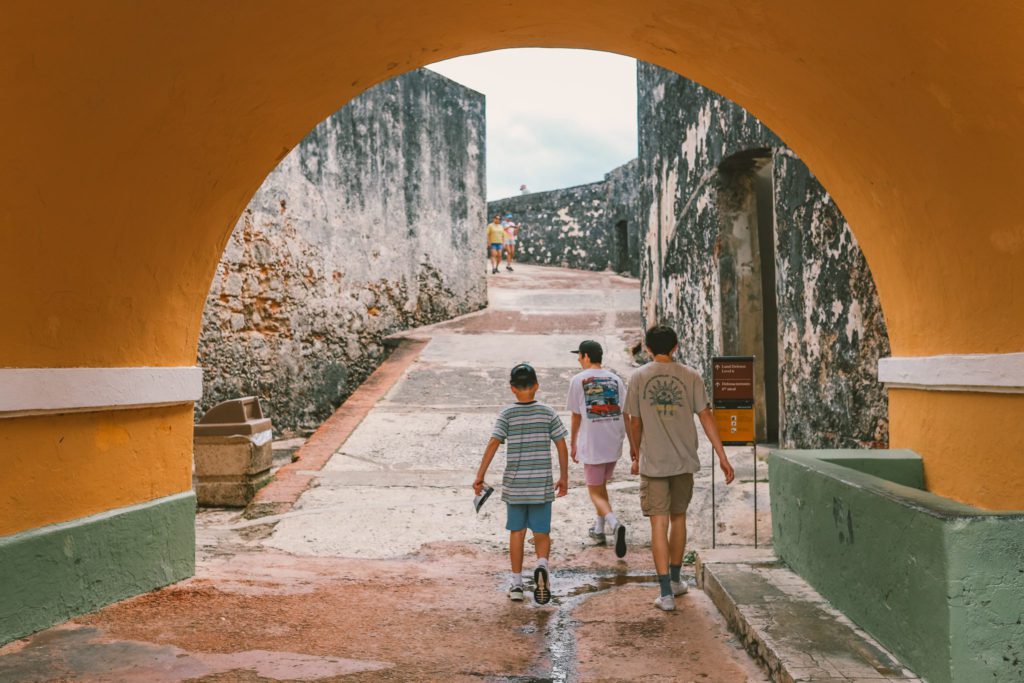 12 Things to do in Old San Juan Puerto Rico | Tour Castilla San Felipe del Morro #simplywander