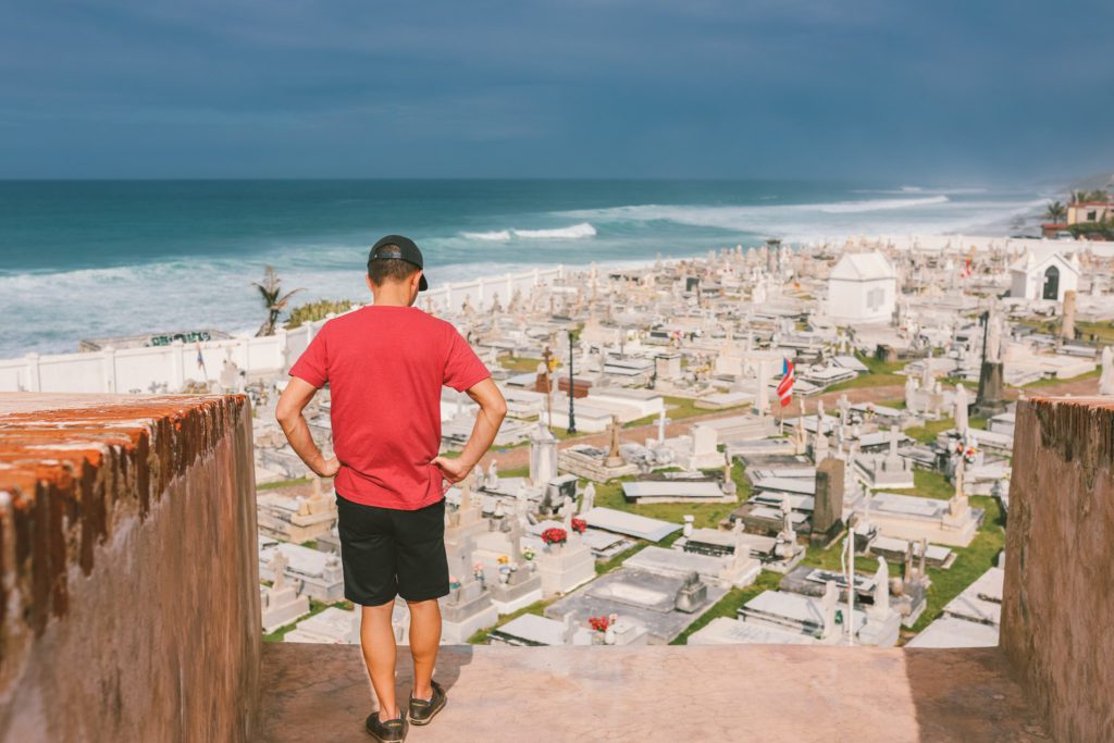 12 Things to do in Old San Juan Puerto Rico | Visit the Santa María Magdalena de Pazzis Cemetery #simplywander
