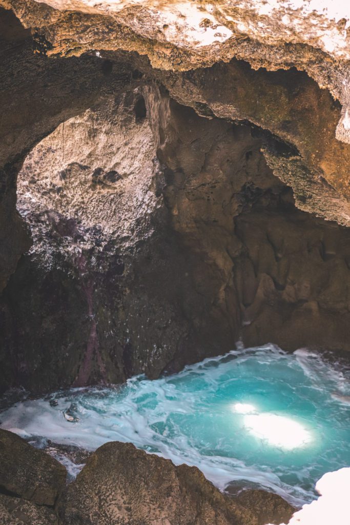 An Ambitious 7-Day Puerto Rico Itinerary | Cueva del Indio #simplywander