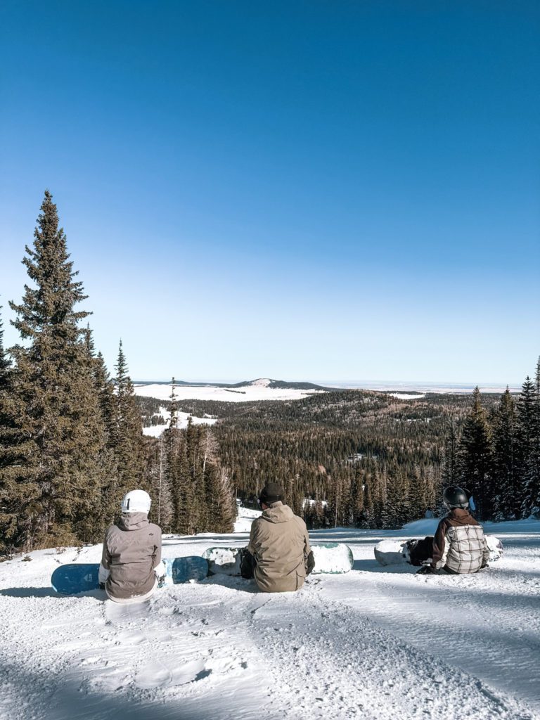A Local's Guide to the Best Things to do in Pinetop, Arizona | Sunrise Ski Resort #simplywander