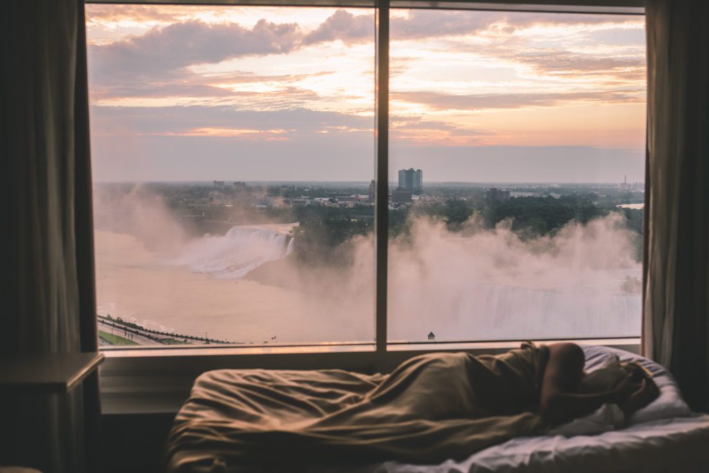 10 Amazing Things to do at Niagara Falls | Marriott Fallsview Hotel #simplywander