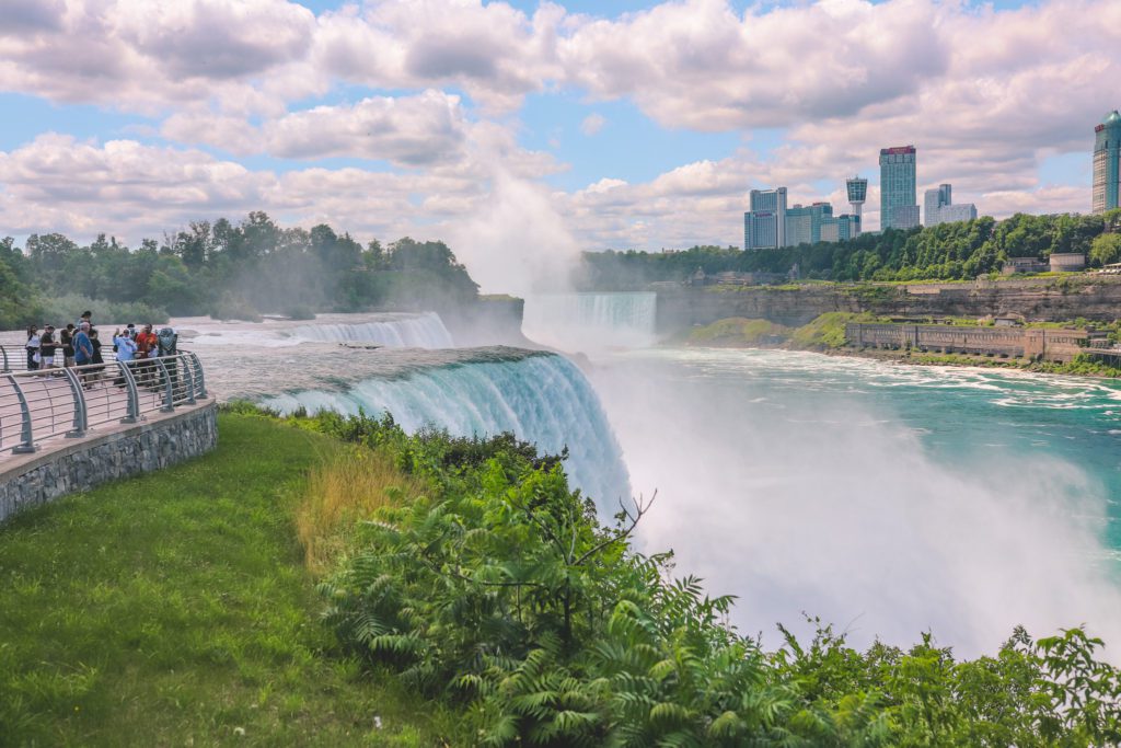 10 Amazing Things to do at Niagara Falls | Niagara Falls Observation Tower #simplywander