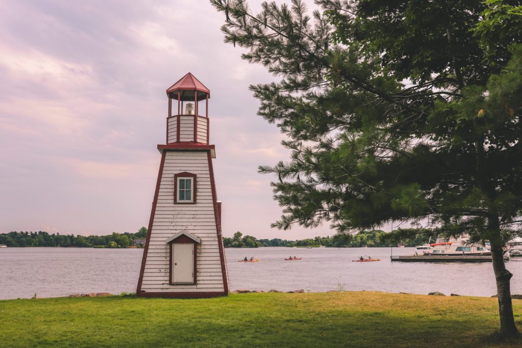 Best Things to do in Thousand Islands Canada and New York | Joel Stone Park #simplywander