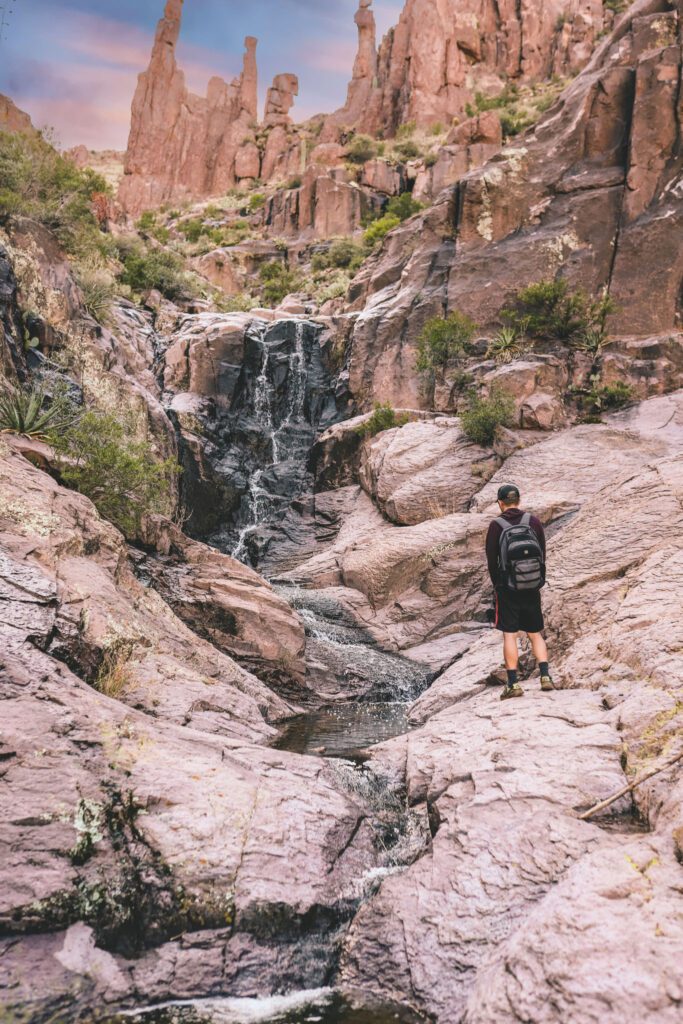 Best Hikes in Phoenix | Canyon of the Waterfalls #simplywander