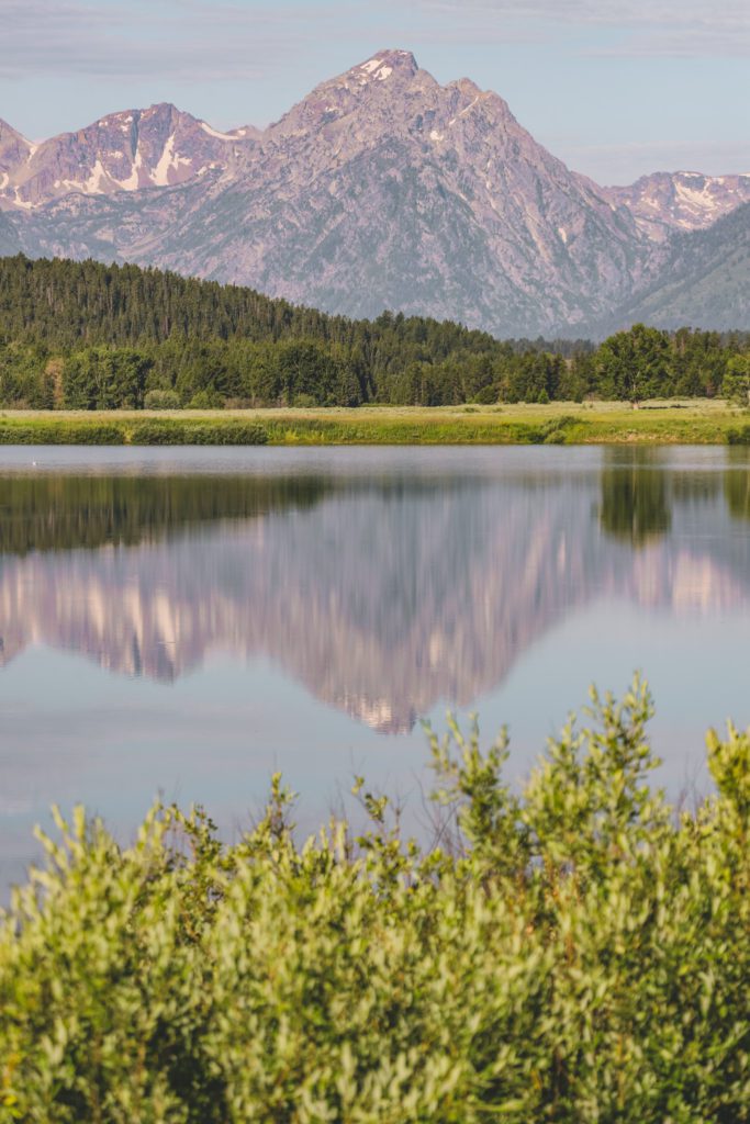 Road Trip Stops from Salt Lake City to Yellowstone | Best things to do in Grand Teton National Park #simplywander
