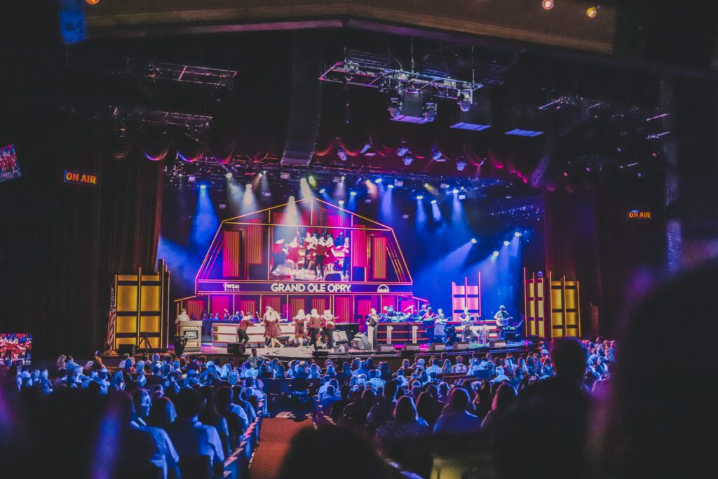 11 of the Best Things to Do in Nashville, Tennessee | The Grand Ole Opry #simplywander