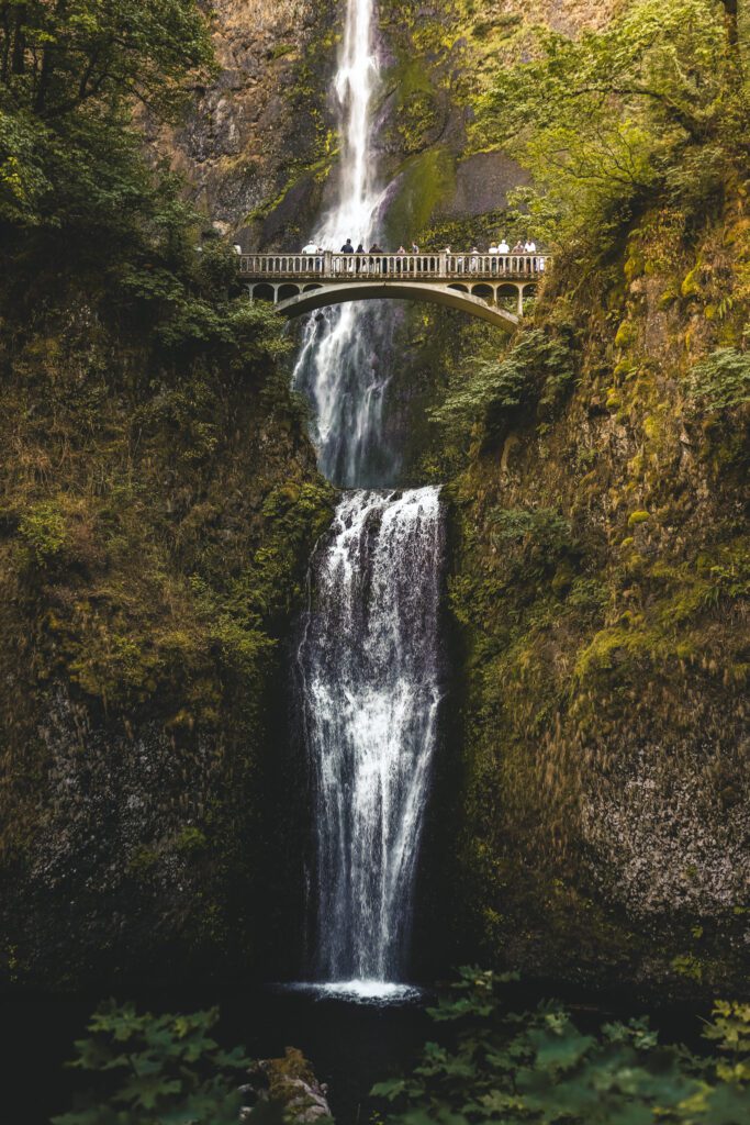 Best Things to Do in Mount Hood, Oregon | Multnomah Falls #simplywander