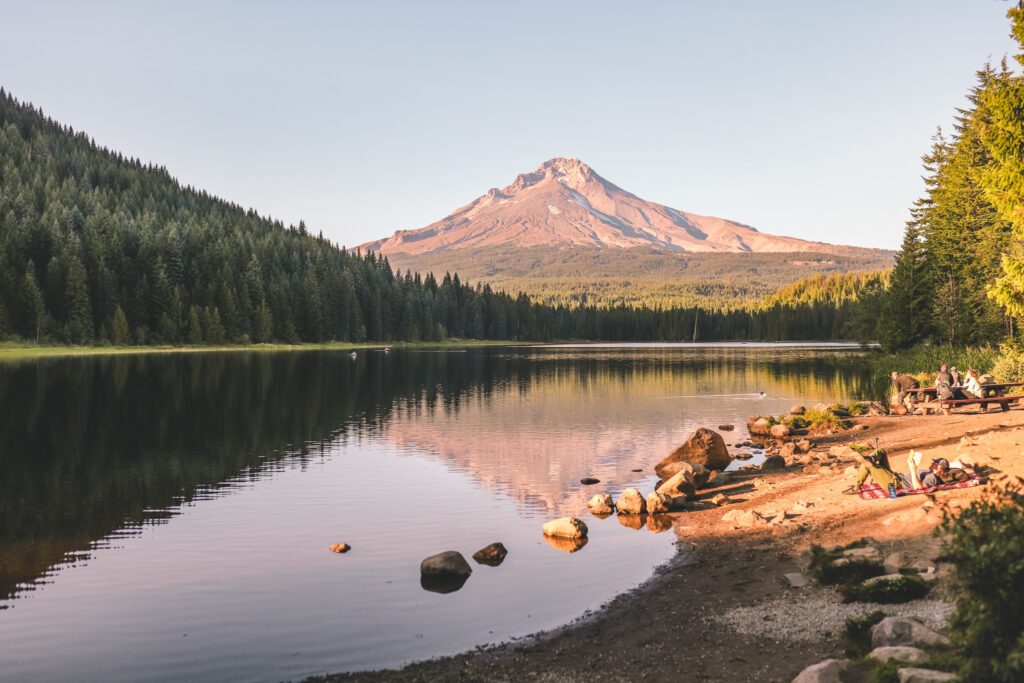 Best Things to Do in Mount Hood, Oregon | Trillium Lake #simplywander
