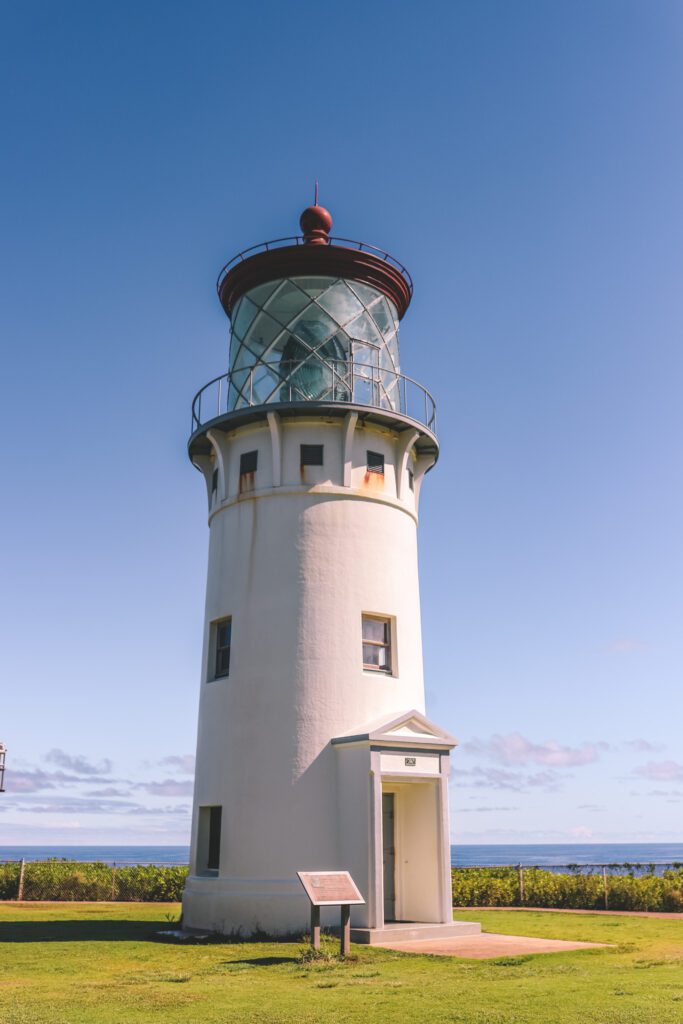 An Adventurous 7 Day Kauai Itinerary | Kilauea Point Lighthouse #simplywander