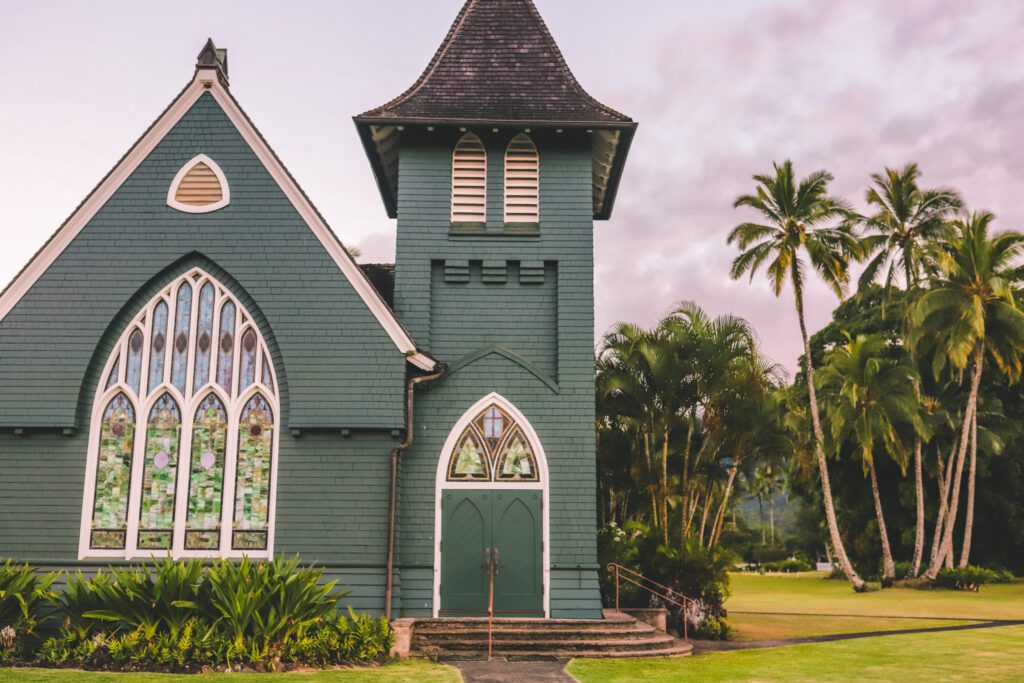 An Adventurous 7 Day Kauai Itinerary | Explore Hanalei #simplywander