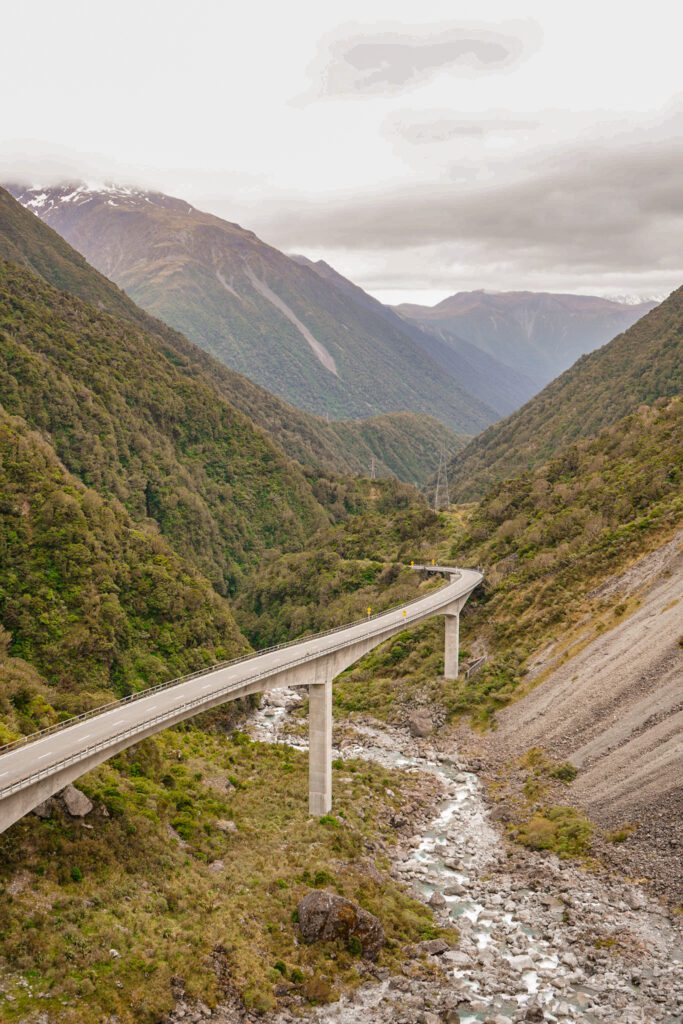 10-Day New Zealand South Island Itinerary (by a local) | Arthur's Pass #simplywander
