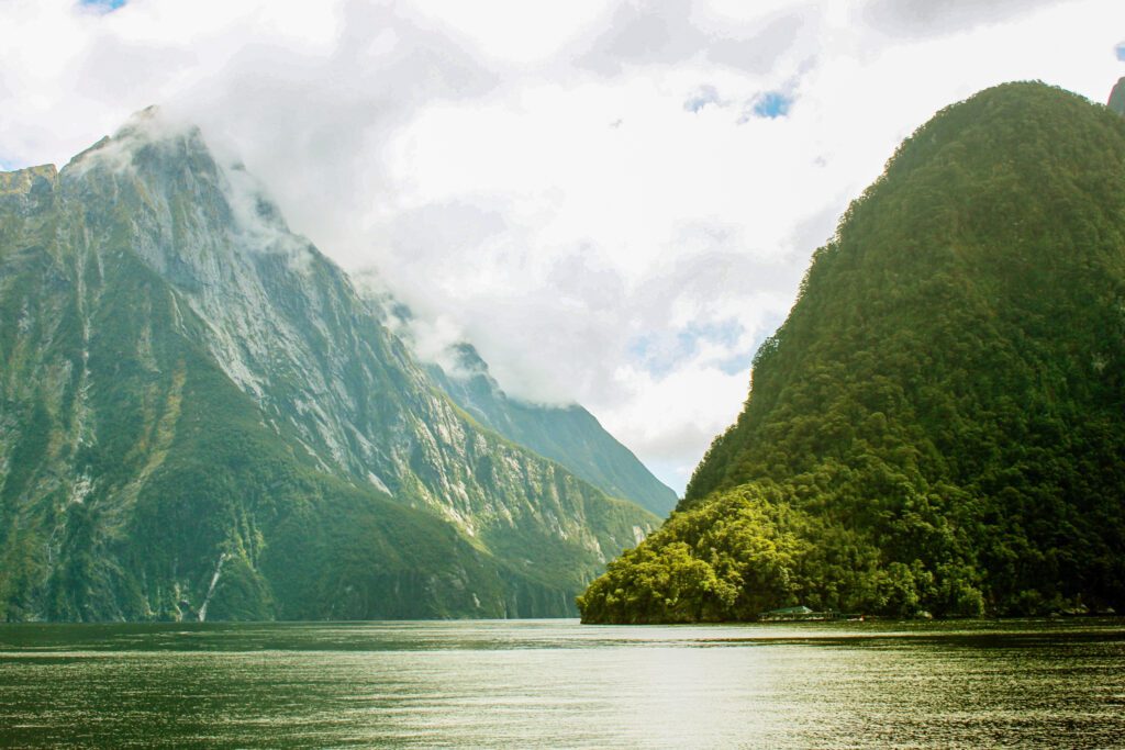 South Island Itinerary (by a local) | Milford Sound #simplywander