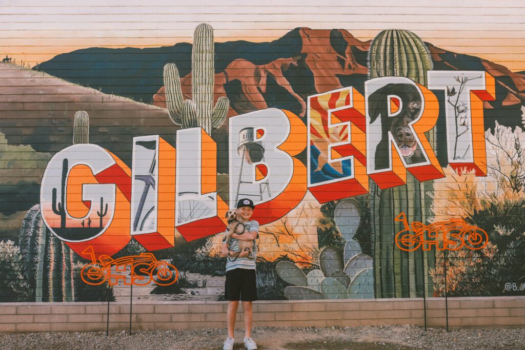 Best Things to Do in Gilbert, AZ | Downtown Gilbert Murals #simplywander