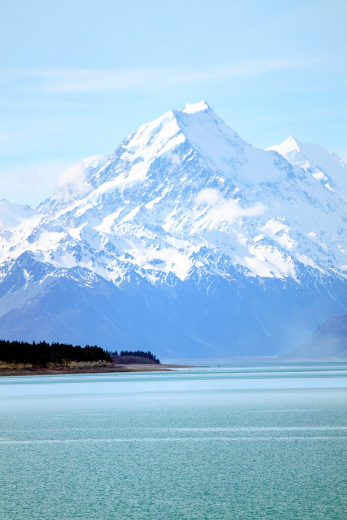 10-Day New Zealand South Island Itinerary (by a local) | Lake Pukaki #simplywander