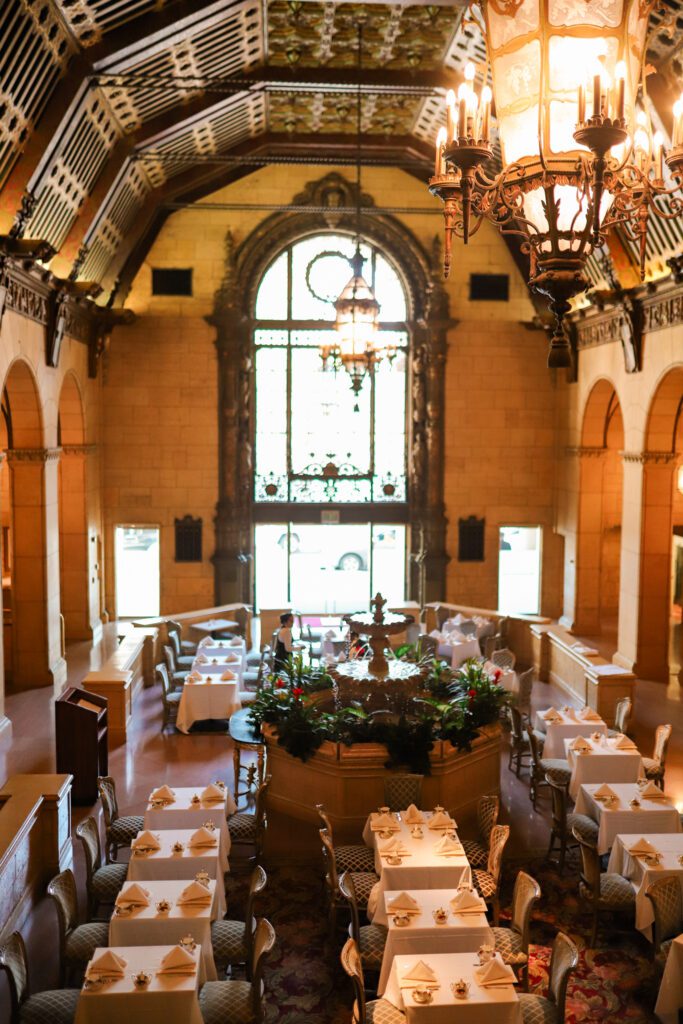 Best Things to Do in Downtown LA | The Biltmore Hotel #simplywander