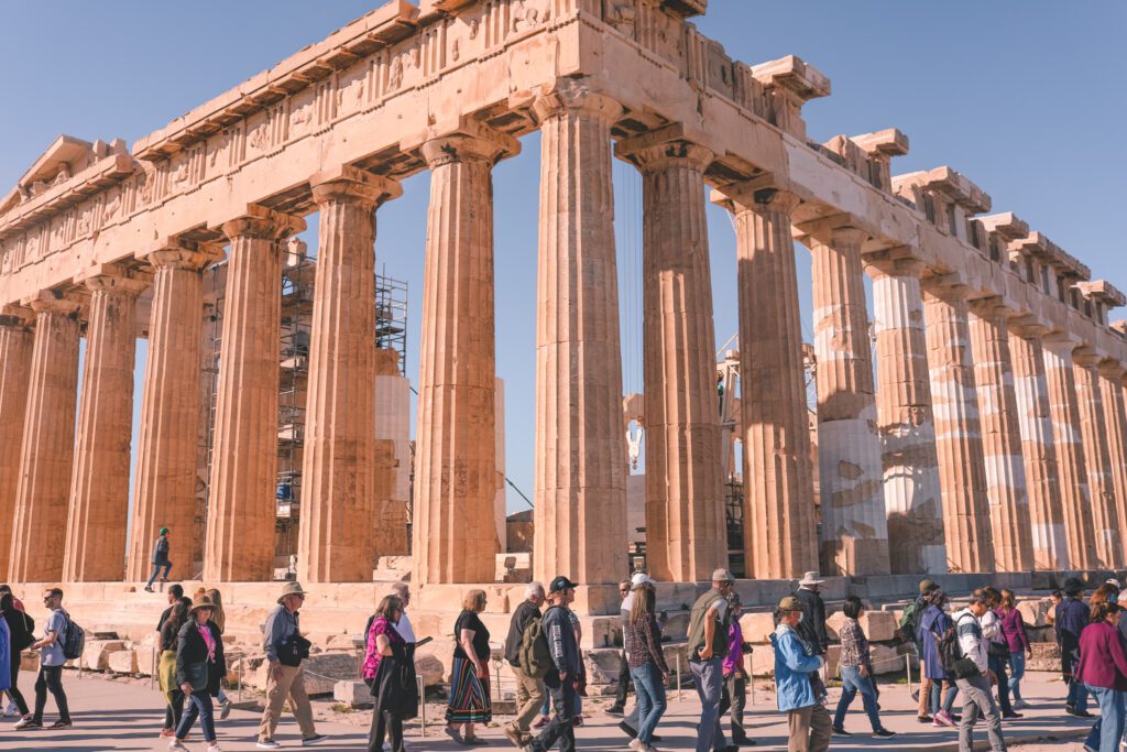 8 Things Not to Miss When Visiting the Acropolis in Athens | The Parthenon #simplywander