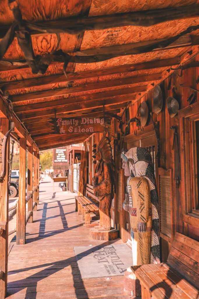The Best Stops on the Apache Trail Scenic Drive | Tortilla Flat #simplywander