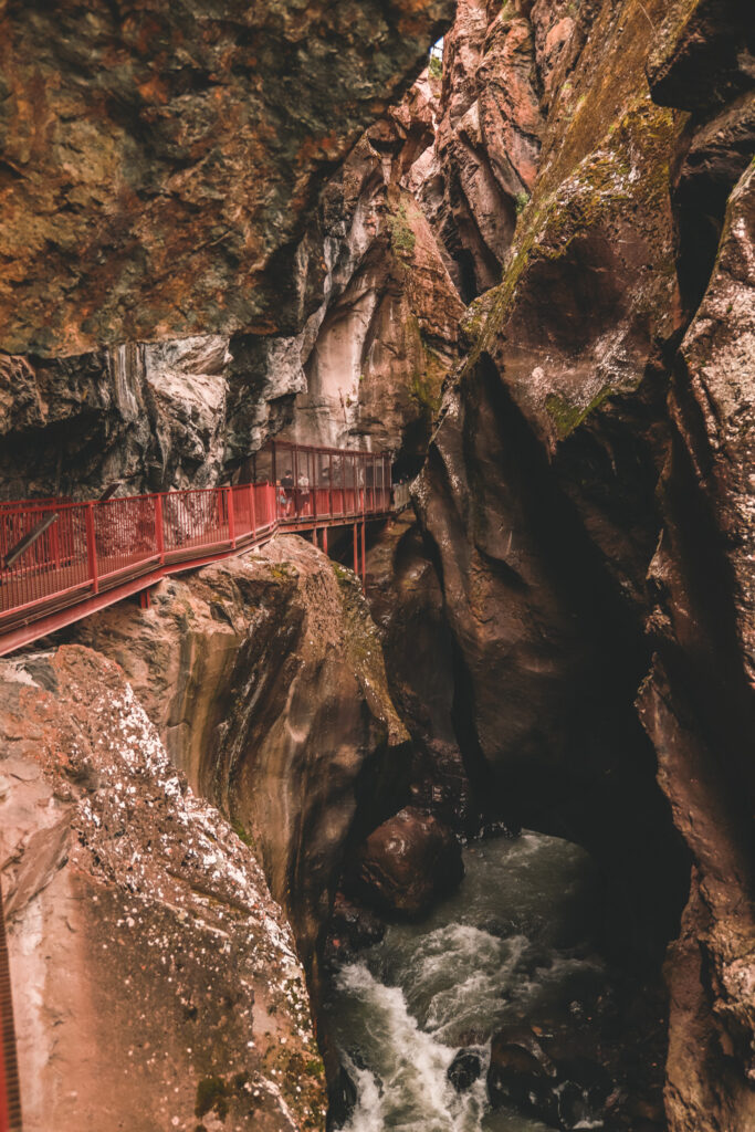 Box Canyon Falls