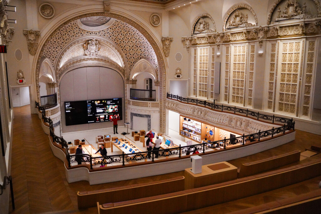 Apple Tower Theater, Downtown LA