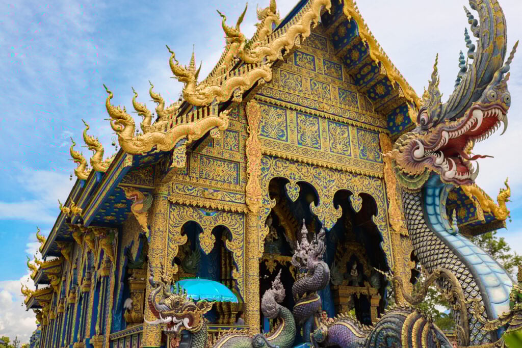 Wat Rong Suea Ten (Blue Temple), Chiang Rai, Thailand
