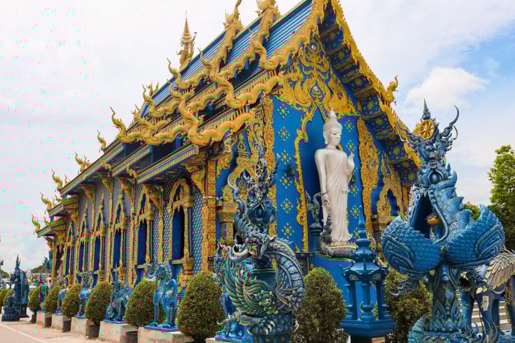 Wat Rong Suea Ten (Blue Temple), Chiang Rai, Thailand