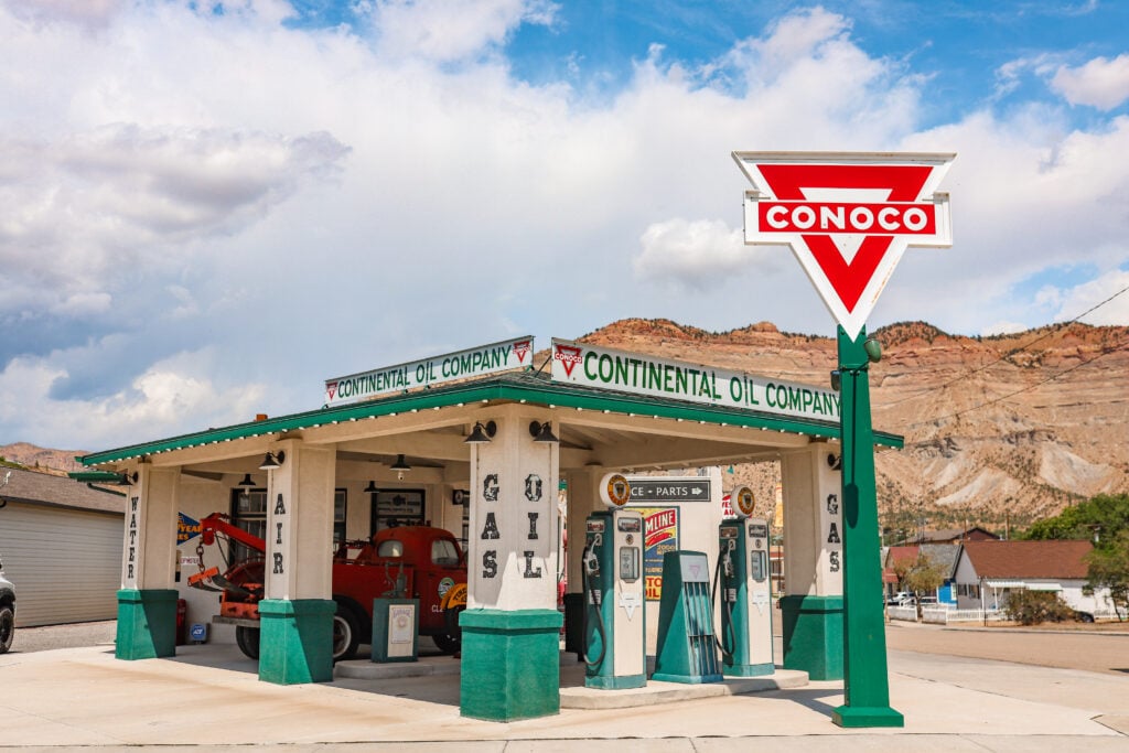 Historic Conoco Station Helper, UT