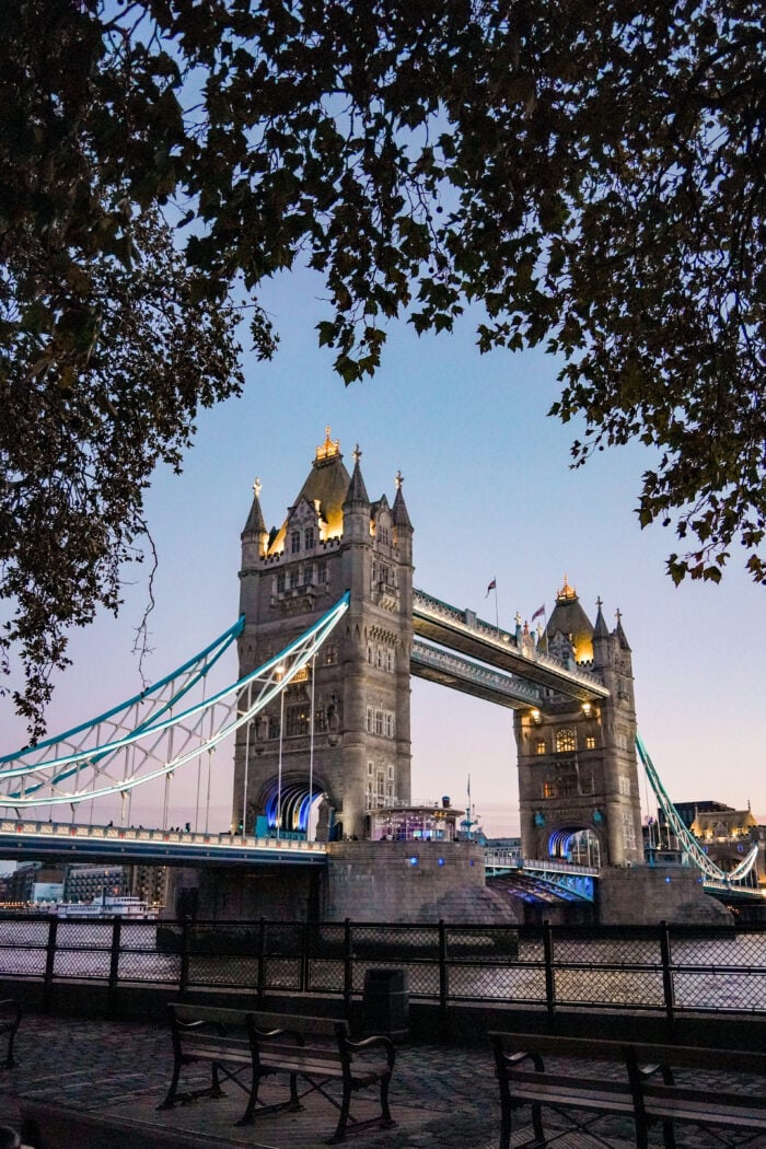 11 Things to Do Around Tower Bridge in London (with a walking map)