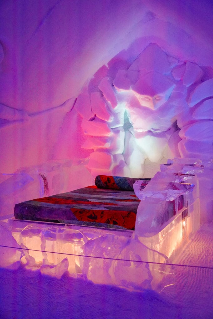 Hotel de Glace ice suites, Quebec, Canada