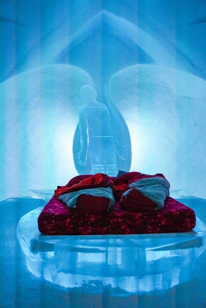 Hotel de Glace ice suites, Quebec, Canada