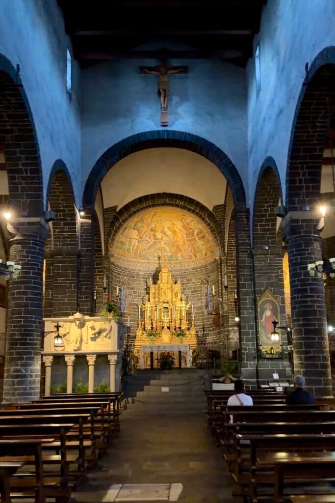 Basilica di San Giacomo, Bellagio, Italy