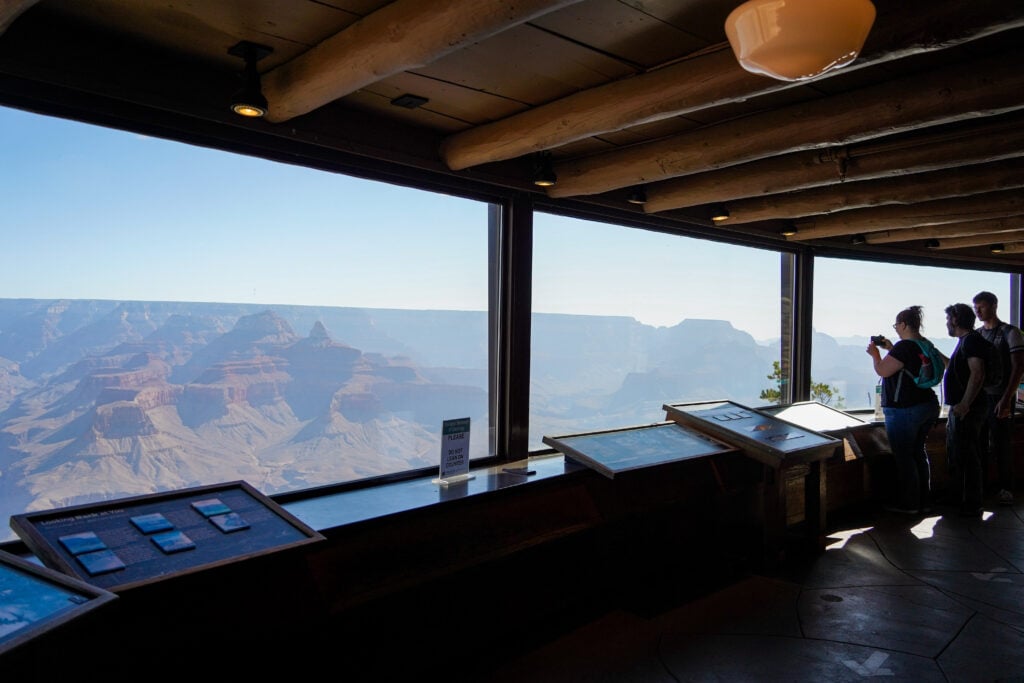 Yavapai Point & Geology Museum, Grand Canyon National Park, Arizona