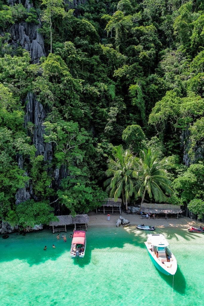 Vivian Beach, Coron Island, Palawan, Philippines